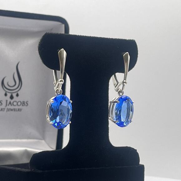 Gorgeous 8.5ctw Oval Cut Blue Quartz Earrings in Sterling Silver - Picture 3 of 8